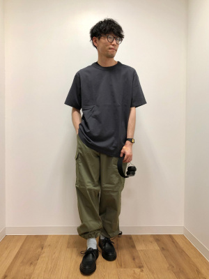 ユニクロ公式 | パラシュートパンツ