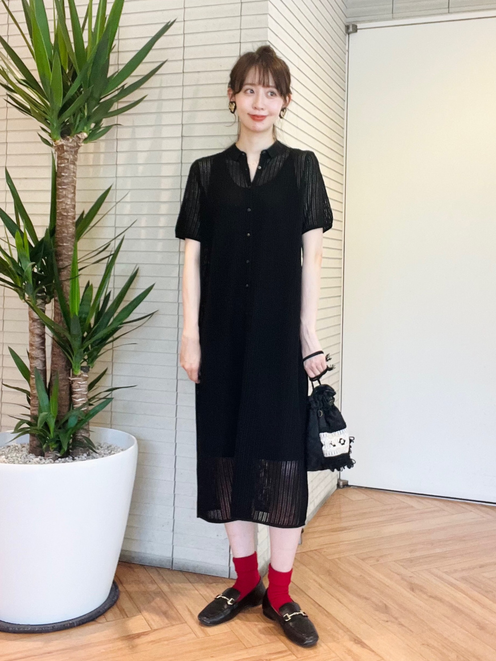 レースニットワンピース」の着用コーディネート| ユニクロ公式