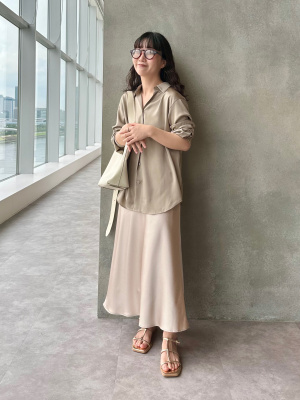 ユニクロ公式 | サテンスカート/丈短め