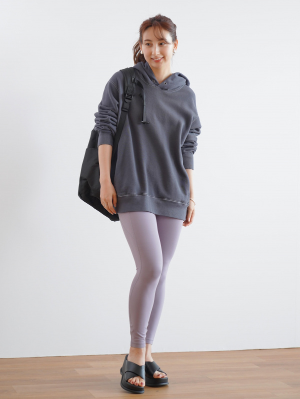 ウルトラストレッチエアリズムUVカットレギンス（レディース）の着用