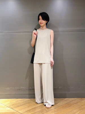 ユニクロ公式 | クレープジャージーストレートパンツ