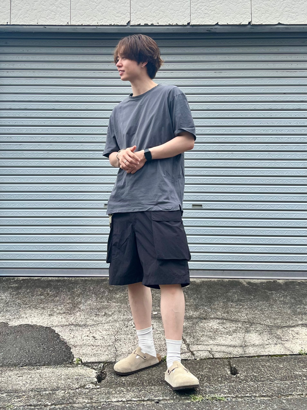 パラシュートカーゴショーツ」の着用コーディネート| ユニクロ公式