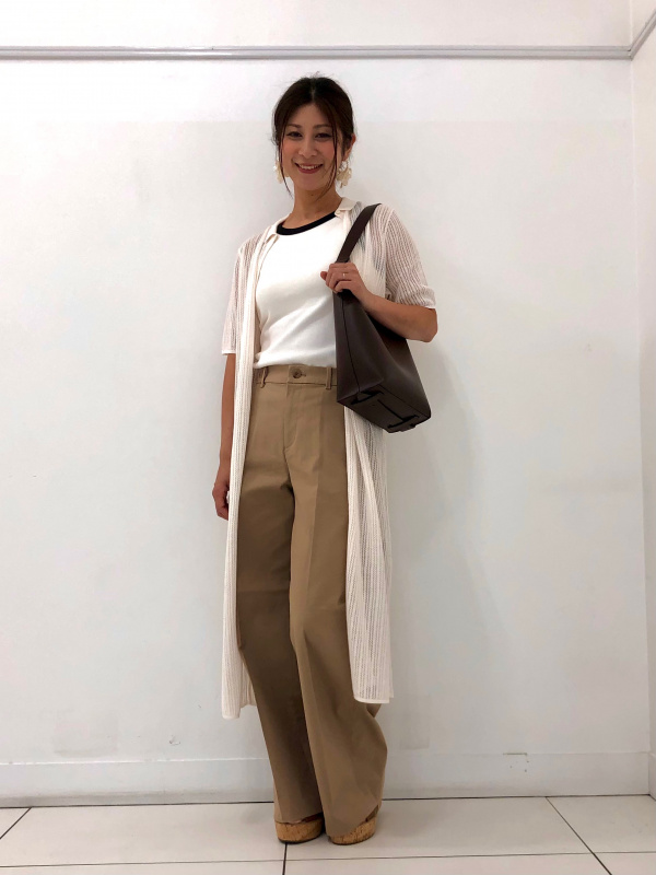 美品 UNIQLO ユニクロ WOMEN エアリータンクブラウス Mサイズ