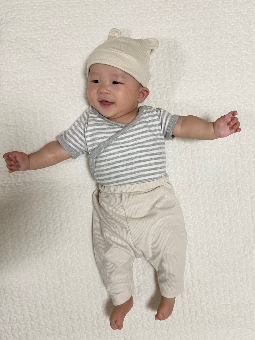 Buu様 コニー ボディスーツ レギンス Newborn バンブーボディスーツ