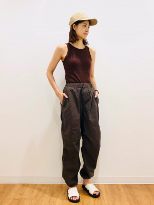 シシクイ　パラシュートパンツ　ダークブラウン XSサイズ PARACHUTE PANTS / D BROWN – SHISHIKUI