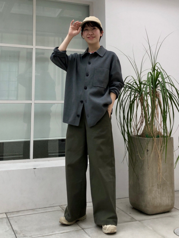 ミラノリブシャツカーディガン（メンズ）の着用コーディネート