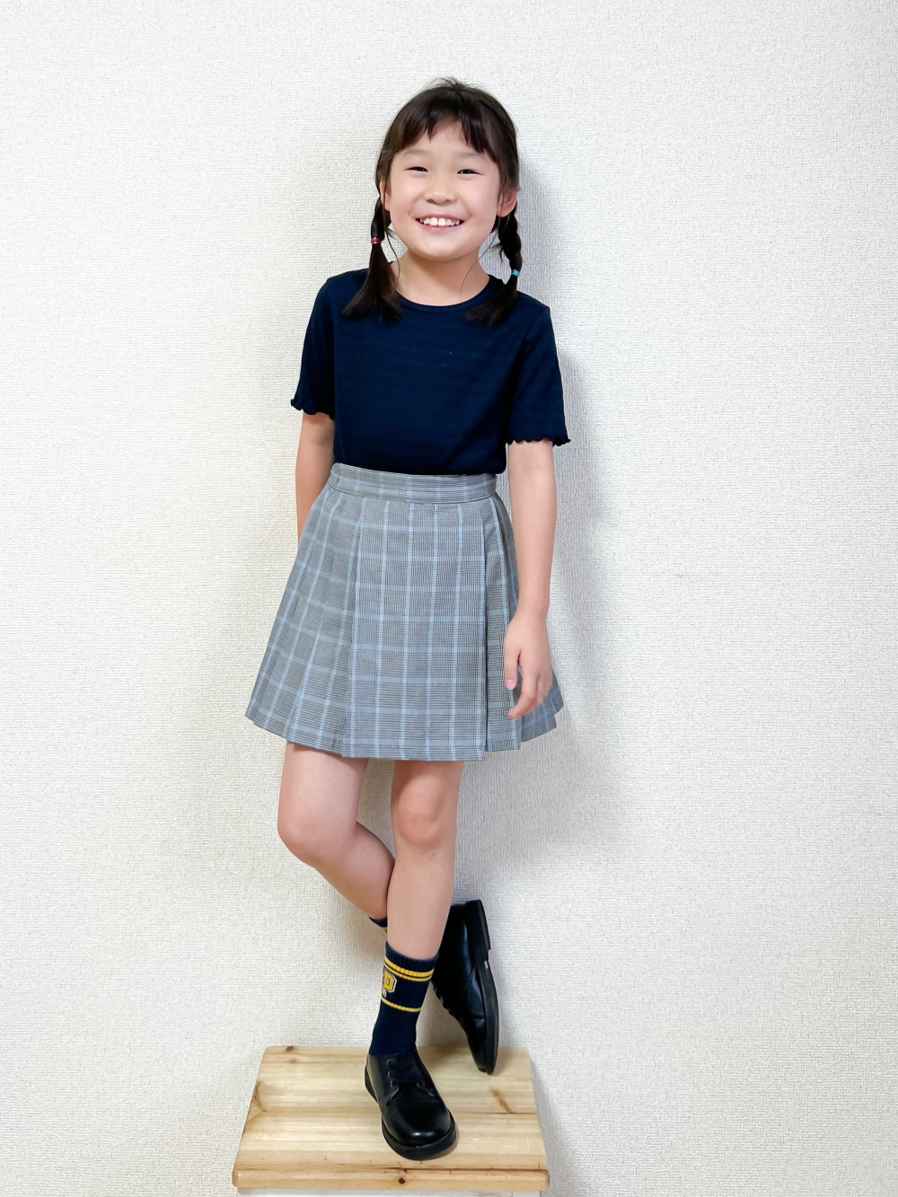 GIRLS チェックミニスコート」の着用コーディネート| ユニクロ公式