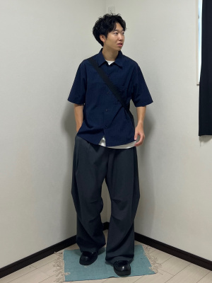 ユニクロ公式 | ドローストリングショルダーバッグ