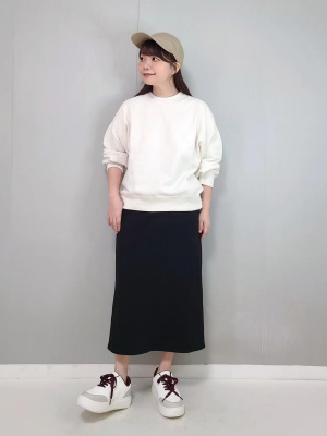 ユニクロ公式 | ウルトラストレッチナロースカート/丈短め