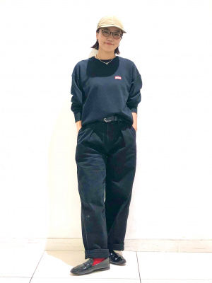 Mr.Dragons・大人用ユニクロ・スウェット長袖魔女の宅急便・Mサイズ Mr.Dragons様専用・大人用ユニクロ・スウェット長袖魔女の宅急便