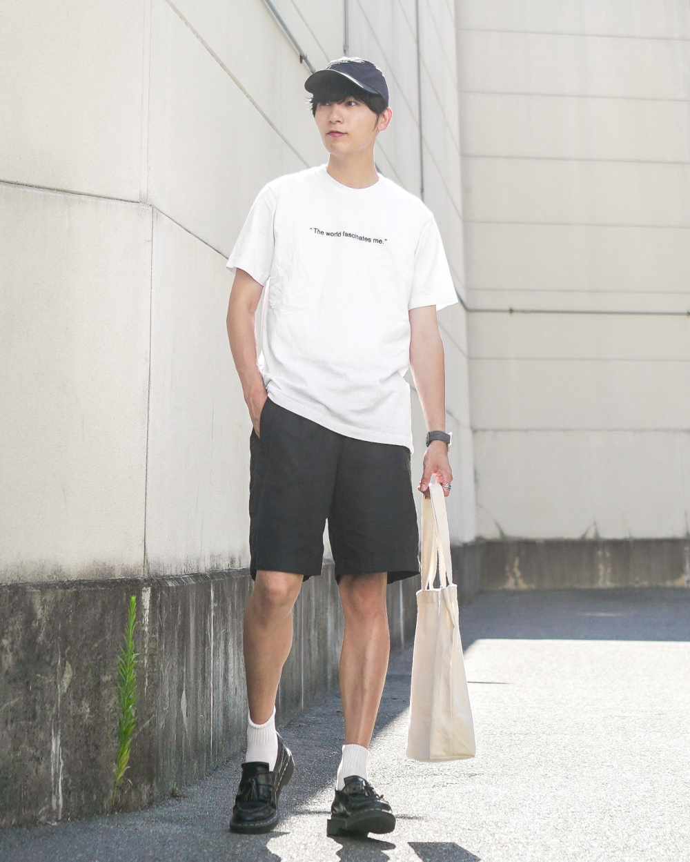イージーワイドフィットショートパンツ」の着用コーディネート