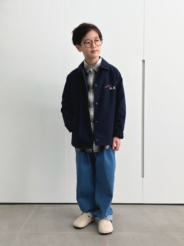 カウズ + ウォーホル コーチジャケットのコーディネート・着用イメージ