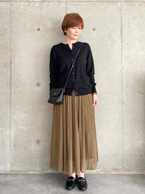 ユニクロ公式 | エクストラファインメリノクルーネックカーディガン