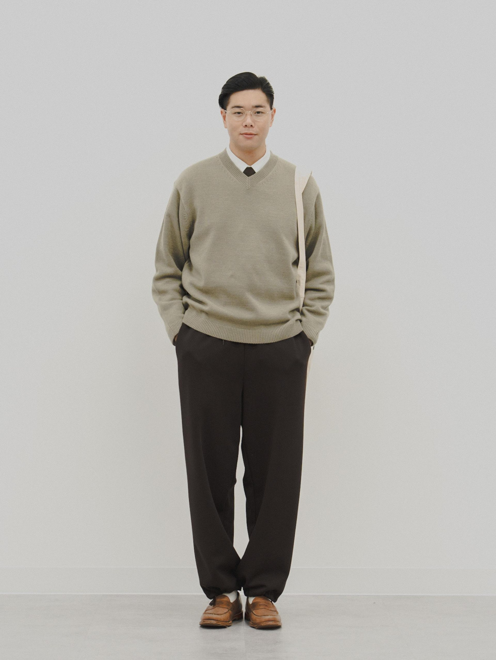 メンズスウェットワイドパンツロングおしゃれ着回し スウェットワイドパンツ/丈長め」の着用コーディネート
