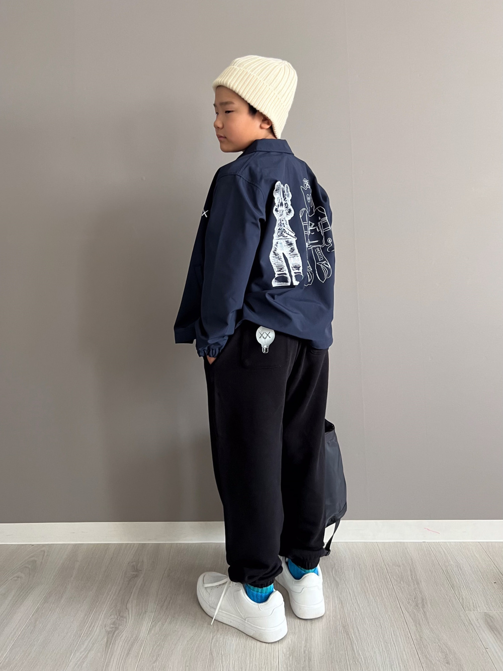 新品　未使用　UNIQLO カウズ ウォーホル　コーチジャケット　140 キッズ カウズ + ウォーホル スウェットパンツ、カウズ + ウォーホル