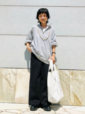 KAWS Book & トートバッグ セット　UNIQLO ユニクロ公式 | カウズ + ウォーホル 2WAYトートバッグ