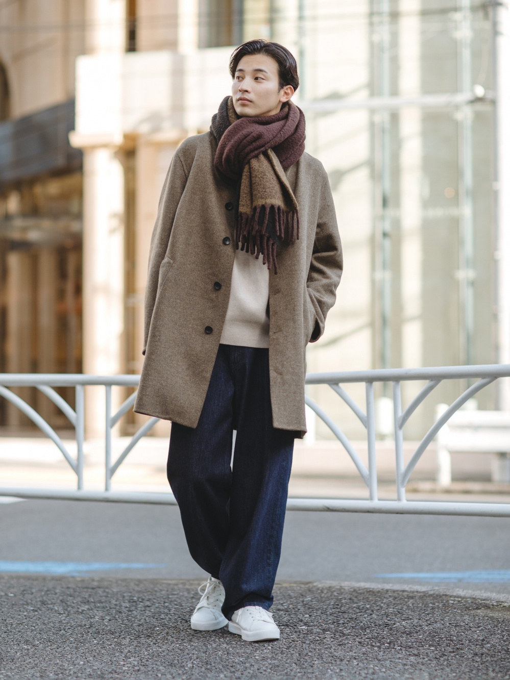 デニムジャケット、ワイドストレートジーンズ」の着用コーディネート