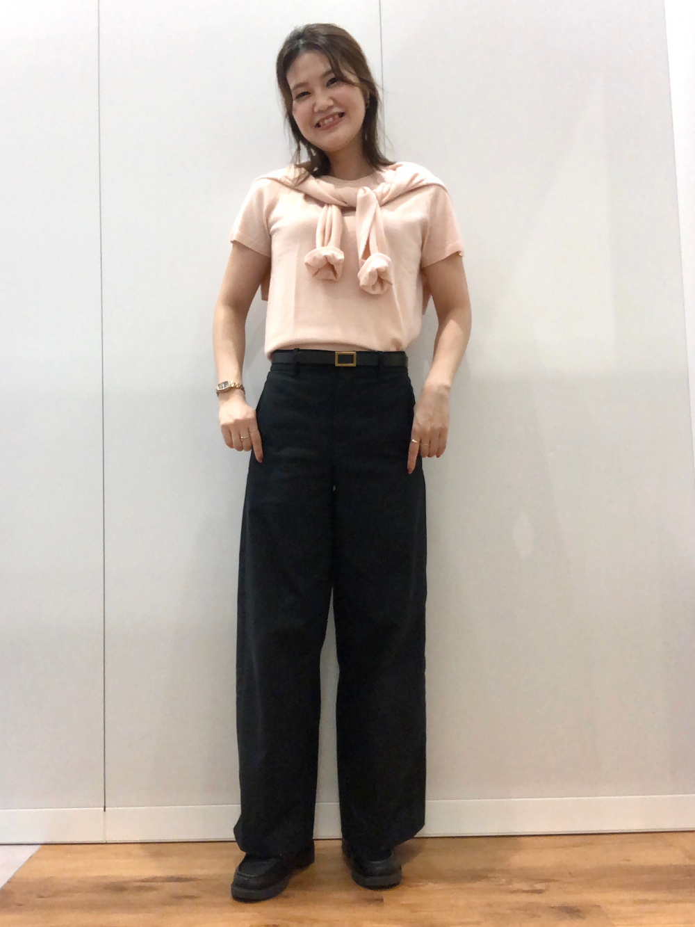 ワイドチノパンツ/丈長め」の着用コーディネート| ユニクロ公式