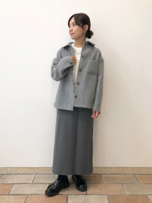 ユニクロ公式 | オーバーサイズショートジャケット