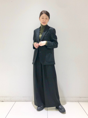ユニクロC オーバーサイズジャケット　パンツ　セットアップ　スーツ　黒　XXL 大人のユニクロ】発売即購入。「ユニクロ：シー」でおしゃれな