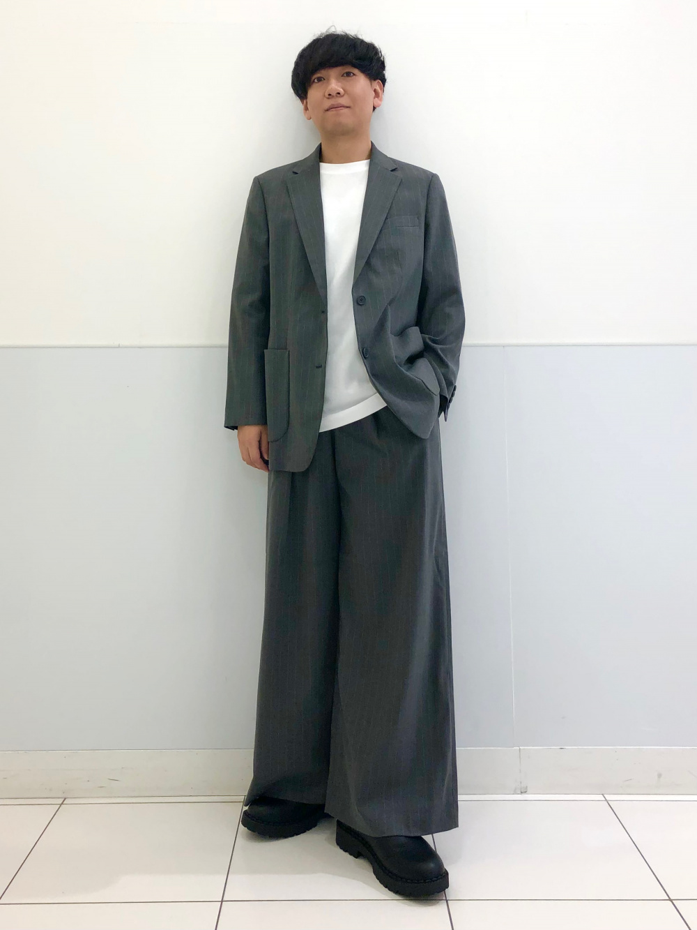 UNIQLO C オーバーサイズジャケット、タックワイドパンツ セットアップ UNIQLO C ツイードオーバーサイズジャケットタックワイドパンツ