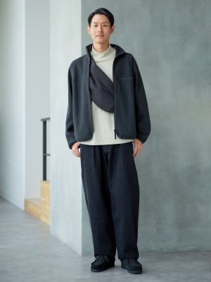 ブラッシュドジャージブルゾン　ダークグレー　M UNIQLO