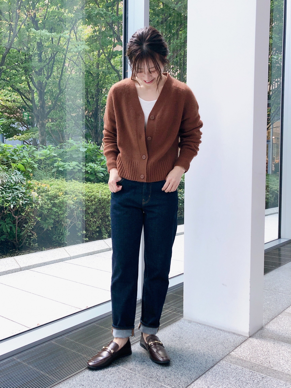カシミヤブレンドVネックカーディガン／UNIQLO＋J ユニクロ公式 | ミドルゲージカシミヤブレンドVネックカーディガン