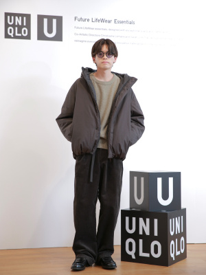 UNIQLO U パフテックボリュームパーカ L 08 DARK GRAY パフテックボリュームパーカ」の着用コーディネート| ユニクロ公式