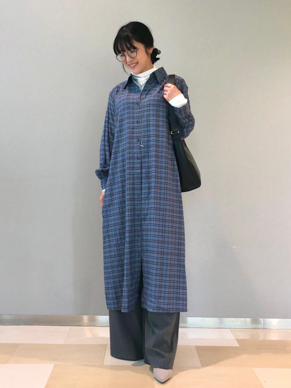 ユニクロ公式 | ベルテッドシャツワンピース