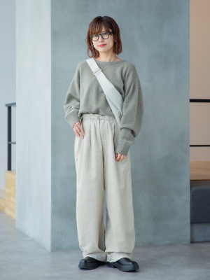 ユニクロ公式 | コーデュロイタックワイドパンツ