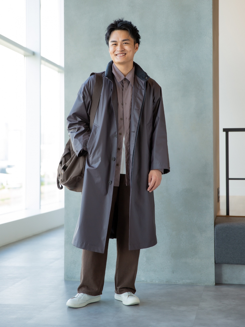 ソフトタッチクルーネックTシャツ/長袖、コーティングロングコート」の