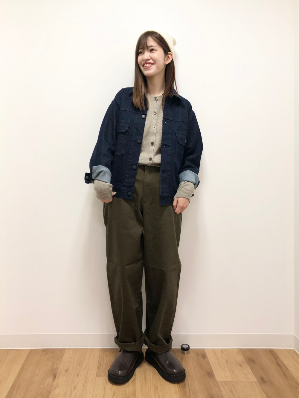 Ｌ　カシミヤクルーネックショートカーディガン ユニクロ公式 | カシミヤクルーネックショートカーディガン(レディース)