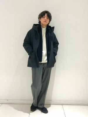 ユニクロ公式 | ハイブリッドダウンパーカ