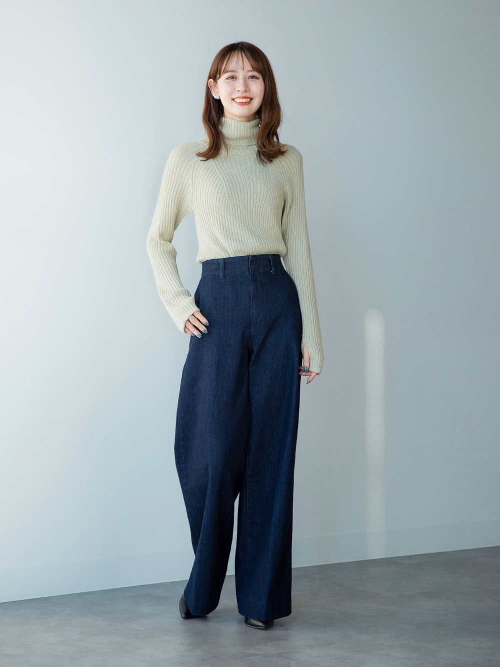 3Dメリノブレンドタートルネックセーター」の着用コーディネート