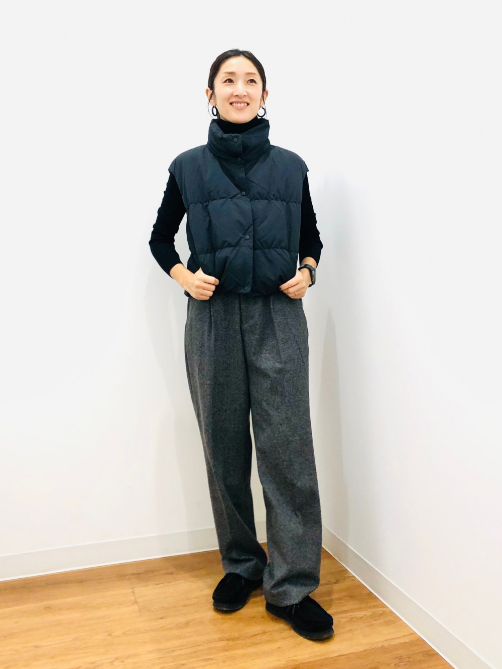 タックワイドパンツ/ヘリンボーン」の着用コーディネート| ユニクロ公式