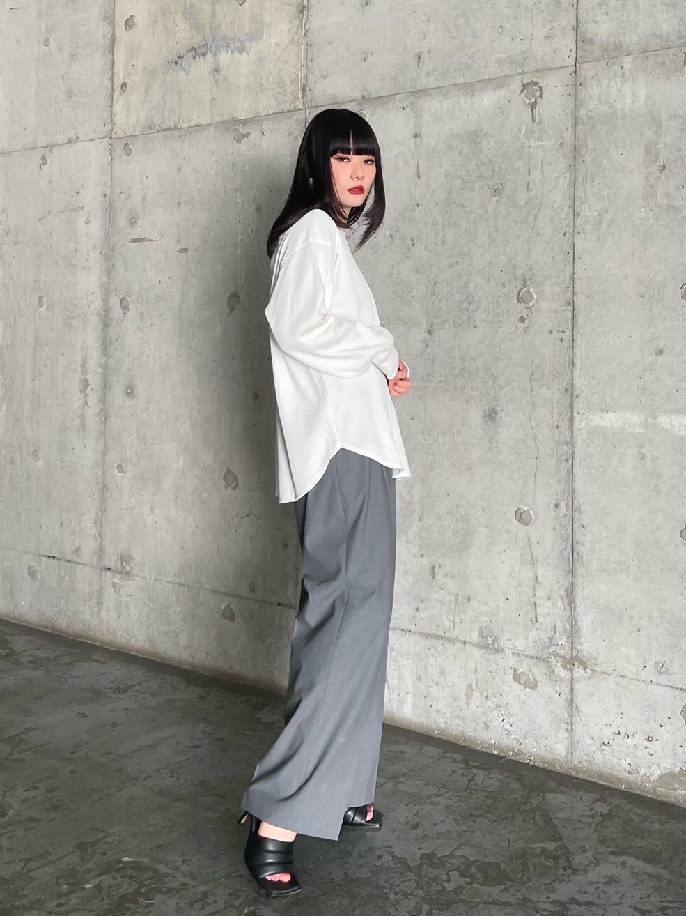 スウェットパンツ、ワッフルT」の着用コーディネート| ユニクロ公式