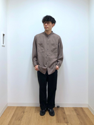 ユニクロ公式 | バンドカラーリラックスシャツ