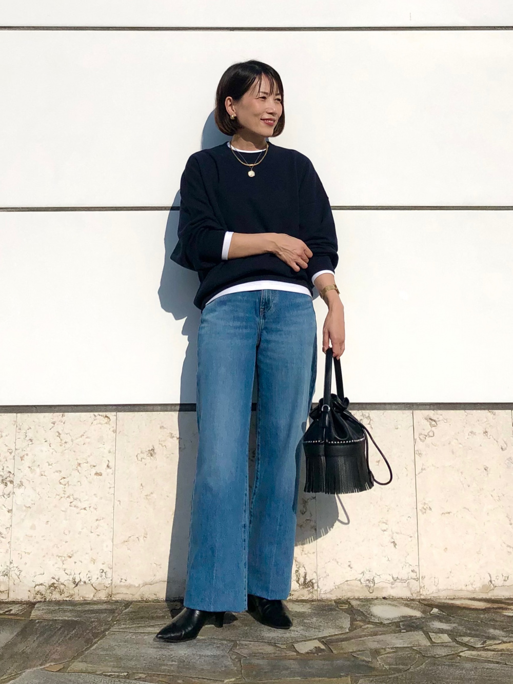 C5447 ワイドニット×デニムコーデ DMA-2024_01_16_oggi_denim0089-