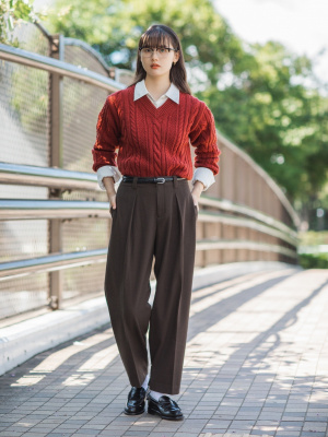 極美品☆ウォッシャブルタックストレートパンツ UNITED TOKYO（ユナイテッドトウキョウ）の「ビサイドタック