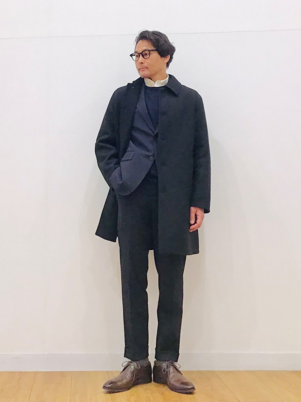 ユニクロ　感動ジャケット、パンツ＋ネイビーコート 感動ジャケット、ダブルフェイスコート」の着用コーディネート