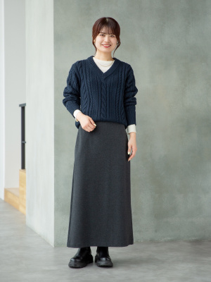 ユニクロ公式 | ケーブルVネックセーター