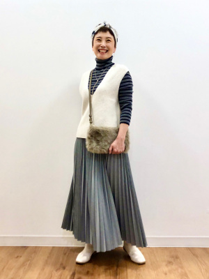 ユニクロ公式 | プリーツロングスカート