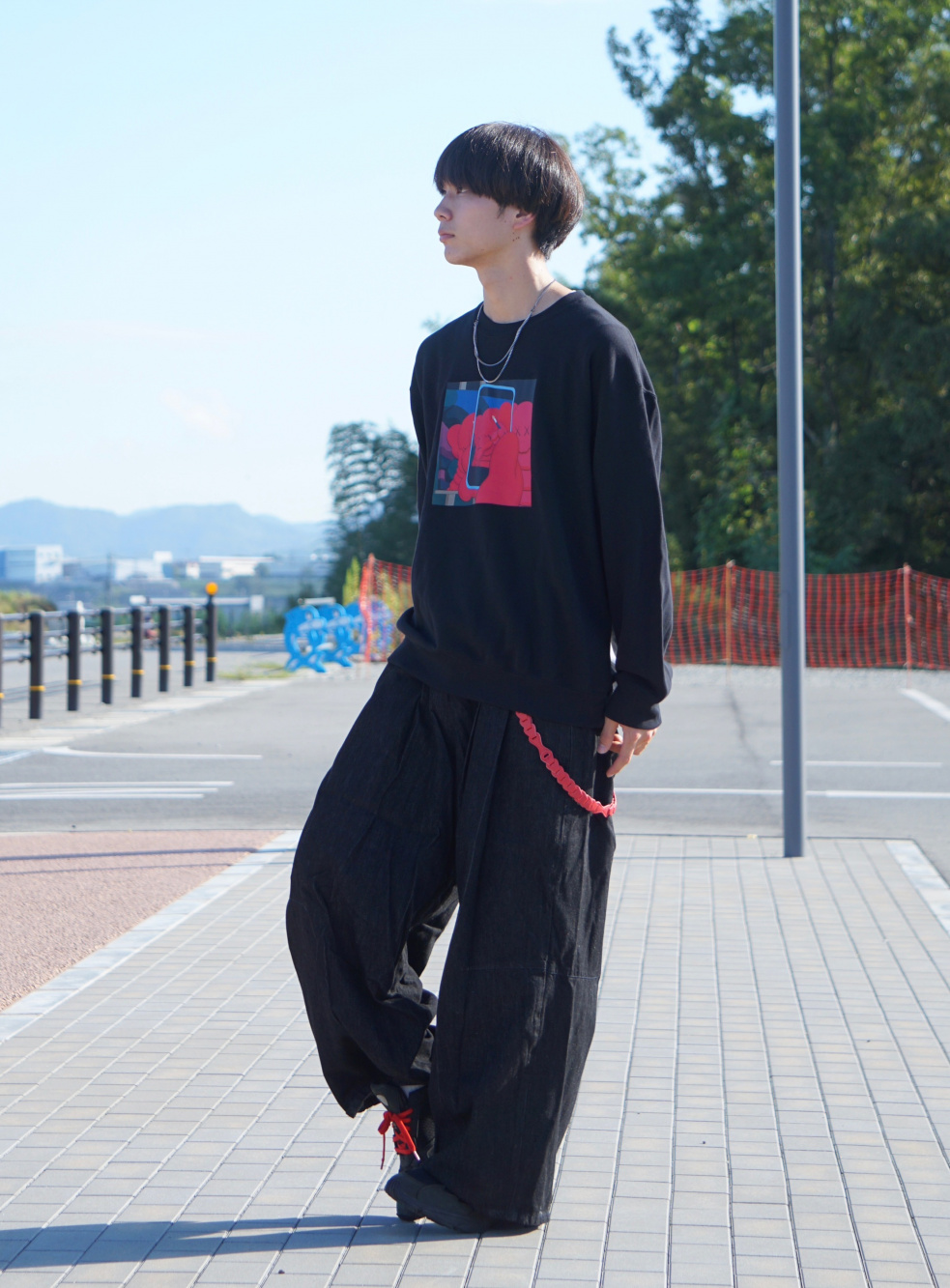ユニクロ公式 | カウズ + ウォーホル スウェットシャツ