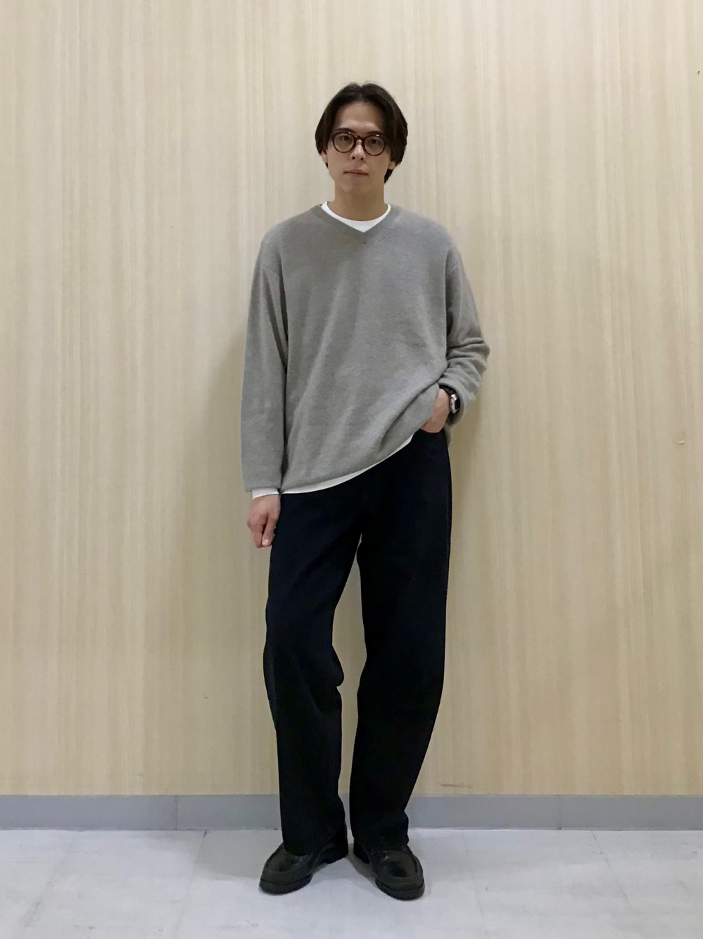 エアリズムコットンクルーネックTシャツ、カシミヤリラックスV