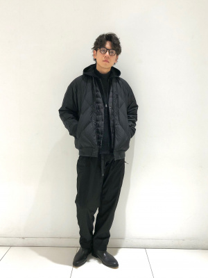 ユニクロ公式 | リサイクルハイブリッドダウンジャケット