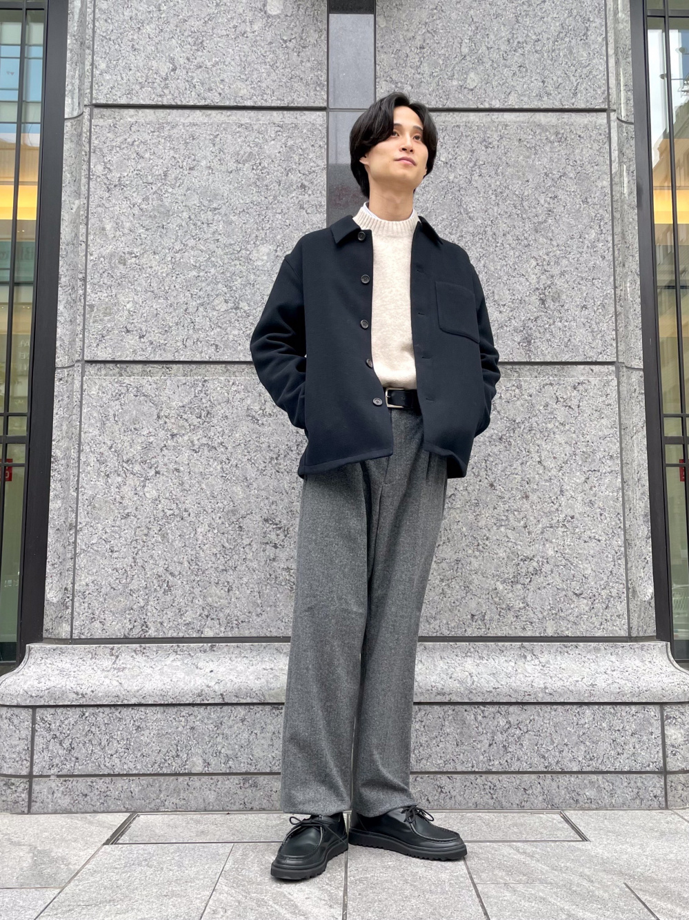 タックワイドパンツ/ヘリンボーン」の着用コーディネート| ユニクロ公式