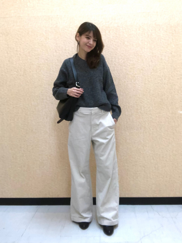 ユニクロ公式 | コーデュロイワイドパンツ