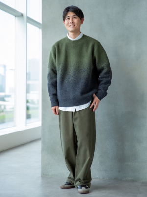 ユニクロ公式 | スフレヤーングラデーションクルーネックセーター