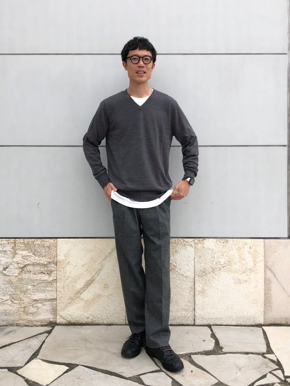 タックワイドパンツ/ヘリンボーン」の着用コーディネート| ユニクロ公式