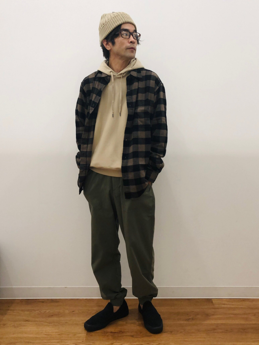 「連帽衛衣 465200 / 460323 /」的穿搭靈感 | UNIQLO香港及澳門